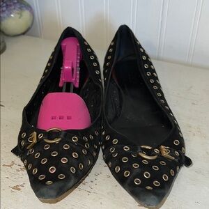 Vintage Gucci Black and Gold Women's ballerina riveted Flats size 39c